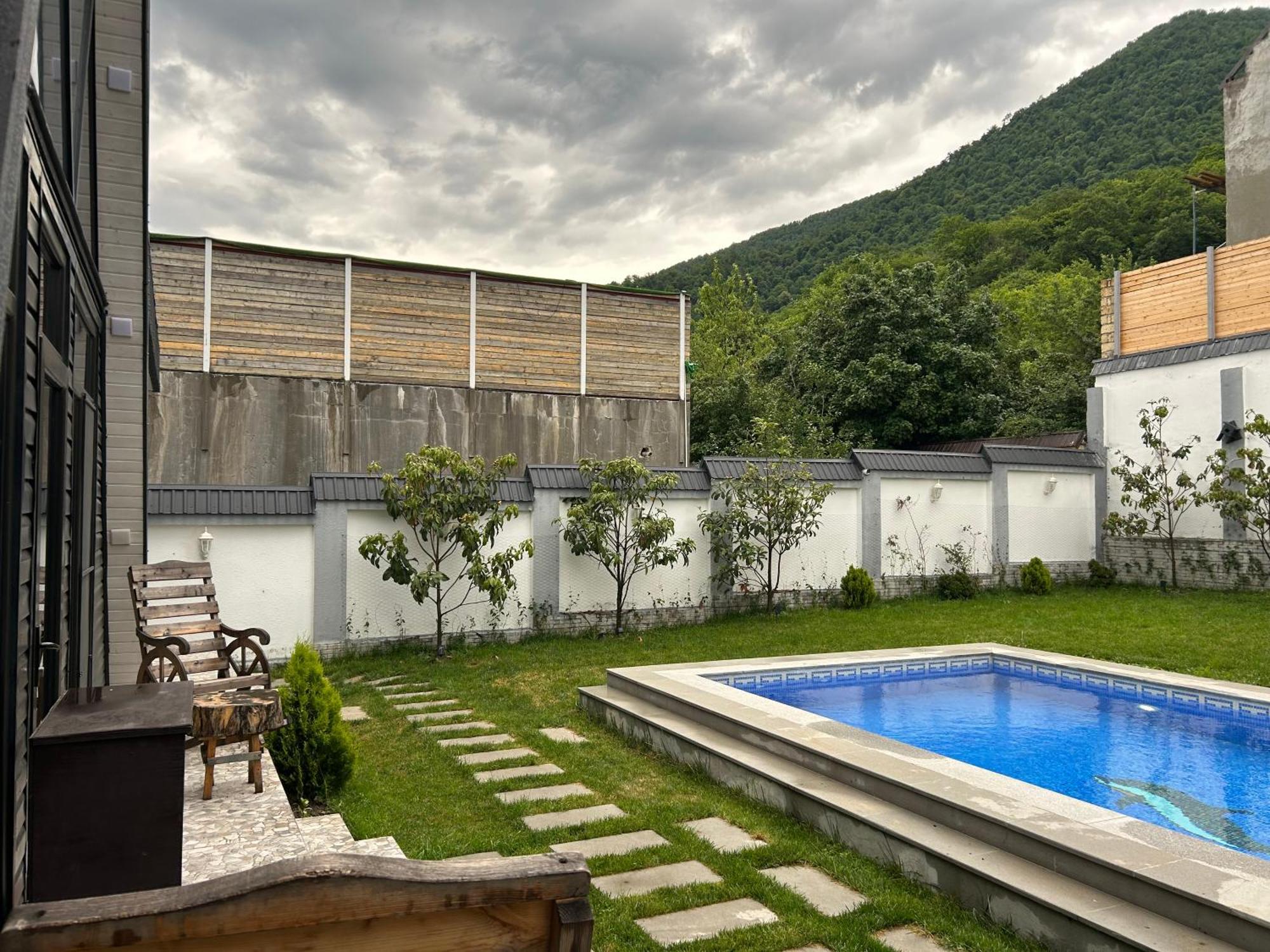 Qafqaz Mountside Chalet Gabala Exterior foto